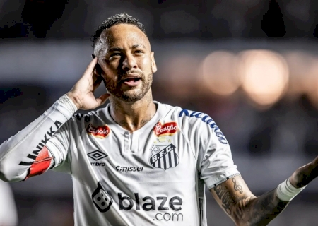 Dorival lamenta ausência de Neymar na Seleção após montar 'trabalho em cima de retorno'