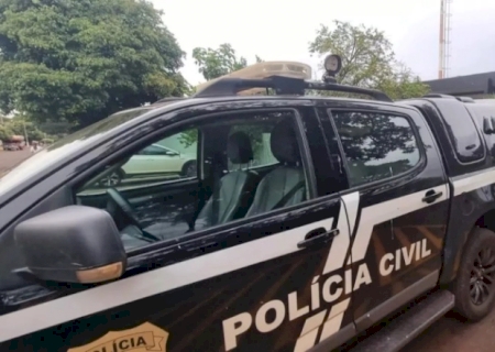 Mulher tem cães envenenados com pedaços de mortadela e acusa vizinha
