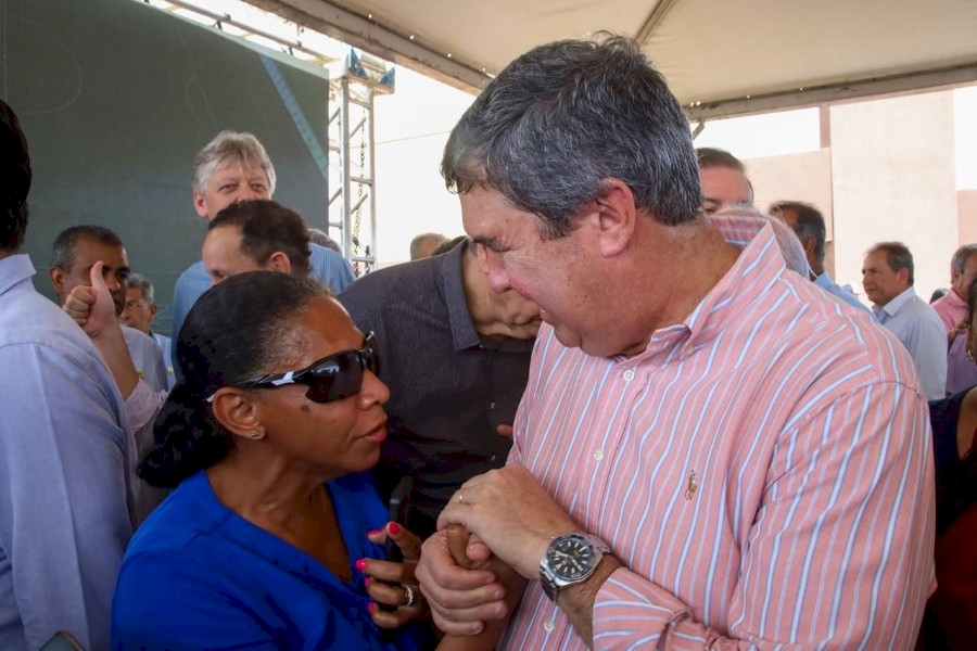 Entrega de obras em Deodápolis e Glória de Dourados reforça compromisso do Estado com os municípios