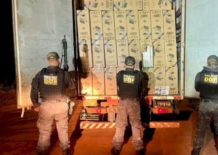 Caminhão furtado em Naviraí é recuperado com 15 mil pacotes de cigarros contrabandeados