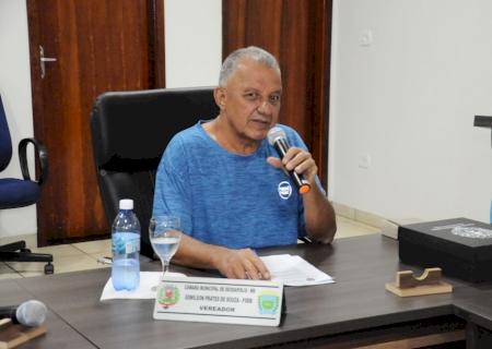 Vereador Edmilson da Banda propõe em indicação, contratação de funcionário para o Cemitério Municipal de Deodápolis