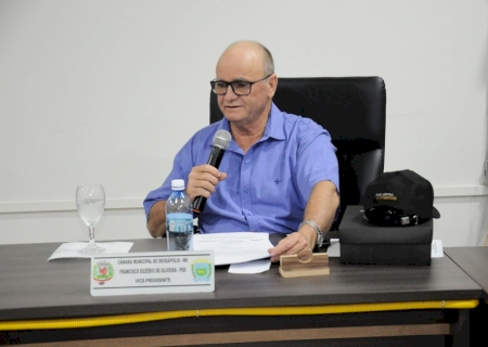 Vereador Francisco Eusébio propõe em indicação, manutenção e limpeza de ruas e calçadas no BNH I Plano em Deodápolis