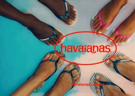 Após polêmica, ações de dona da Havaianas sofrem forte queda