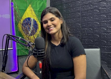 PodCast Além do Feed recebe a convidada Paloma Nostalgia