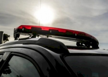 Ocupantes de carro morrem em batida com caminhão na BR-163 em MS