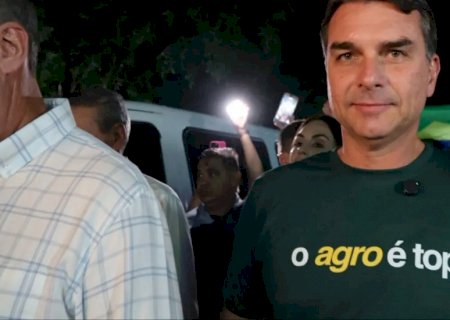TSE exclui vínculo com Missão e mantém Flávio Bolsonaro filiado ao PL