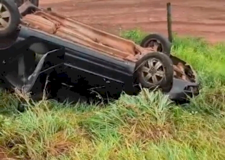 DEODÁPOLIS: Homem é encontrado morto horas após carro capotar em estrada