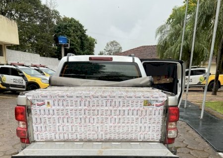 Força Tática apoia operação e apreende S10 com 2 mil pacotes de cigarros no Paraná